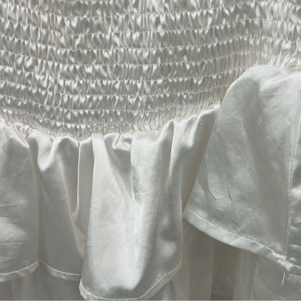 Pants Store White Ruffled Skirt - Picture 3 of 3